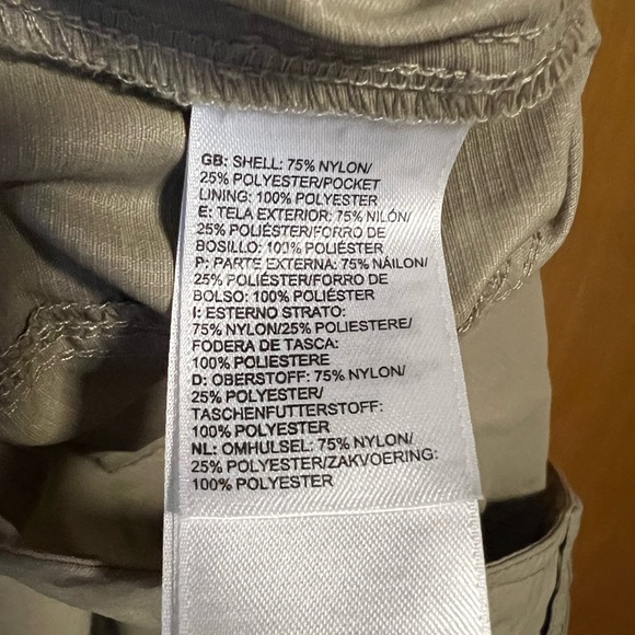 The North Face Women’s Quick Dry Hiking Pants Beige Size 10 - Picture 14 of 15